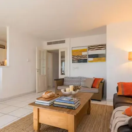 شقة Premium Two-bedroom Front Palm Beach,